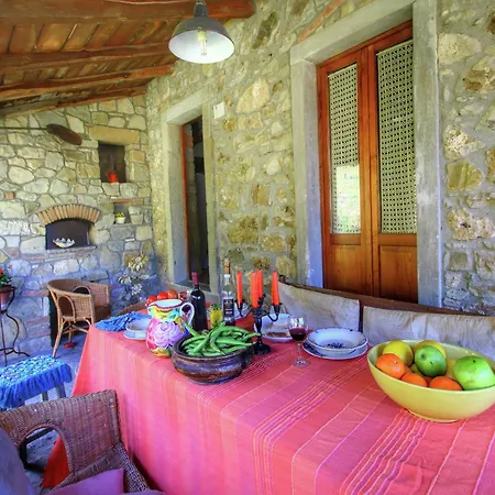 Rustic In Ortignano With Swimming Pool Prázdninový dům Castel Focognano